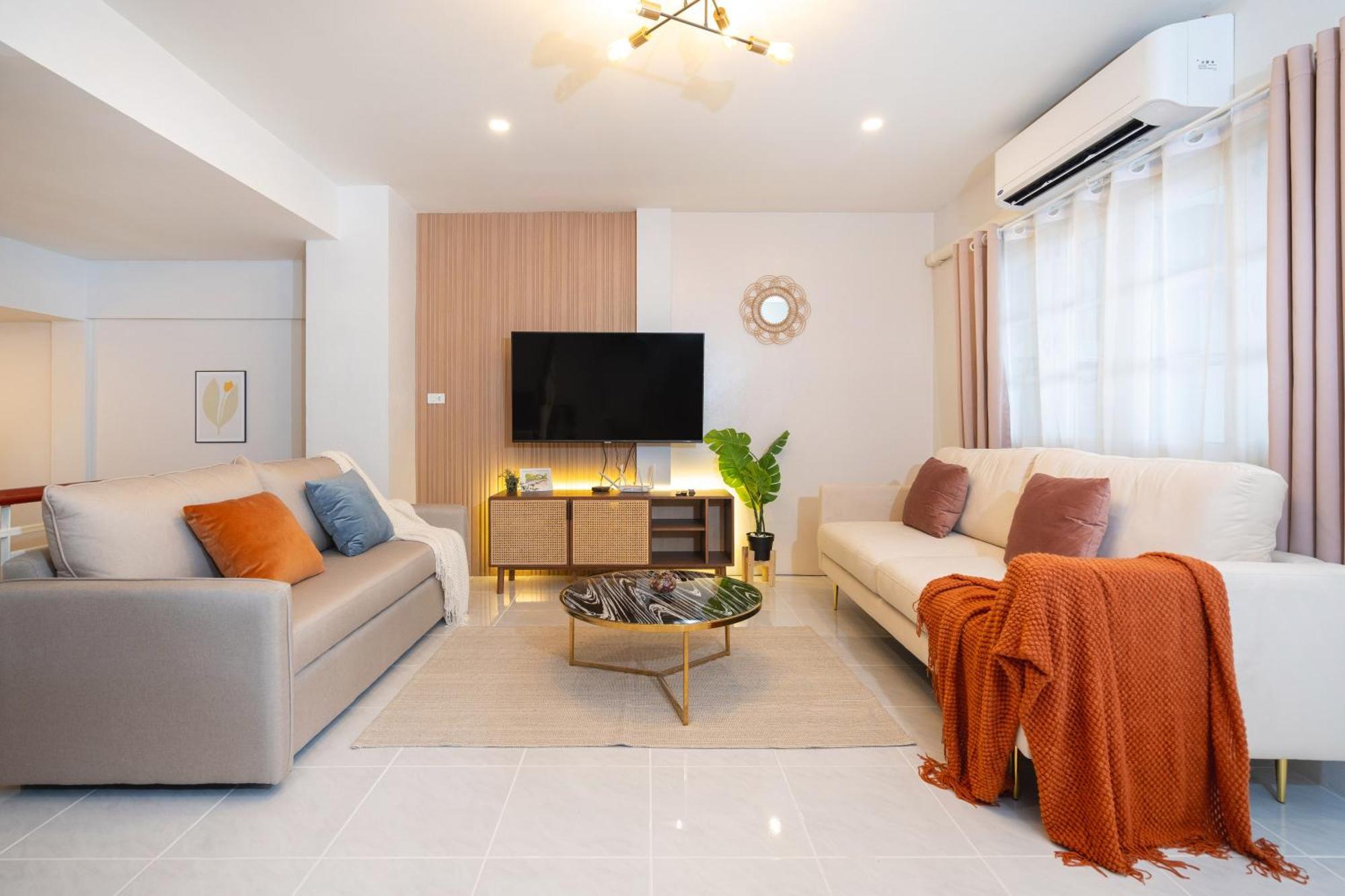 Heart Patong With 5 Home Designs Bangla Beach Holiday home Patong