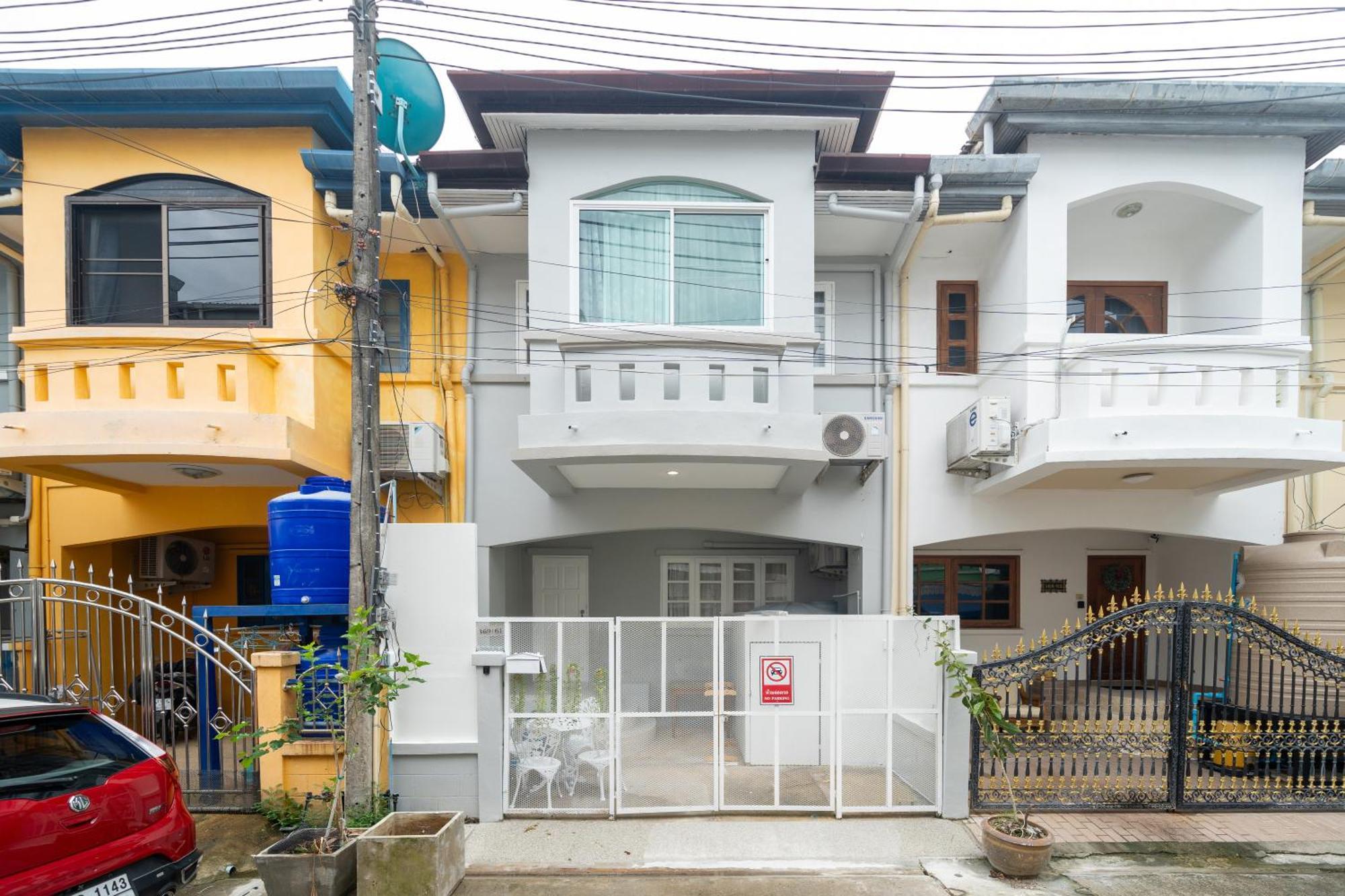 Heart Patong With 5 Home Designs Bangla Beach Holiday home Patong