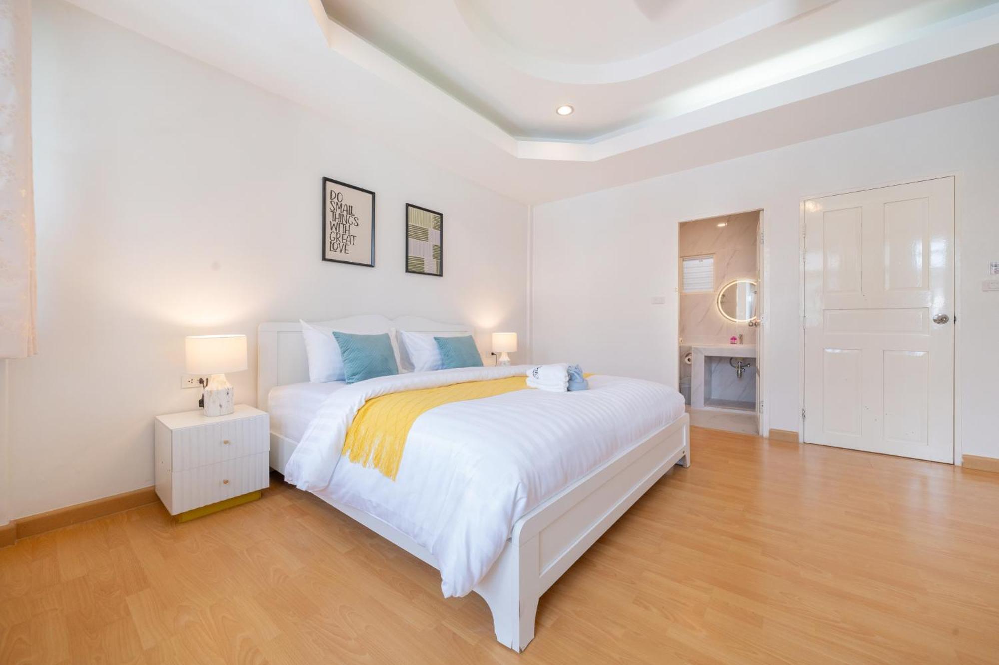Heart Patong With 5 Home Designs Bangla Beach Holiday home